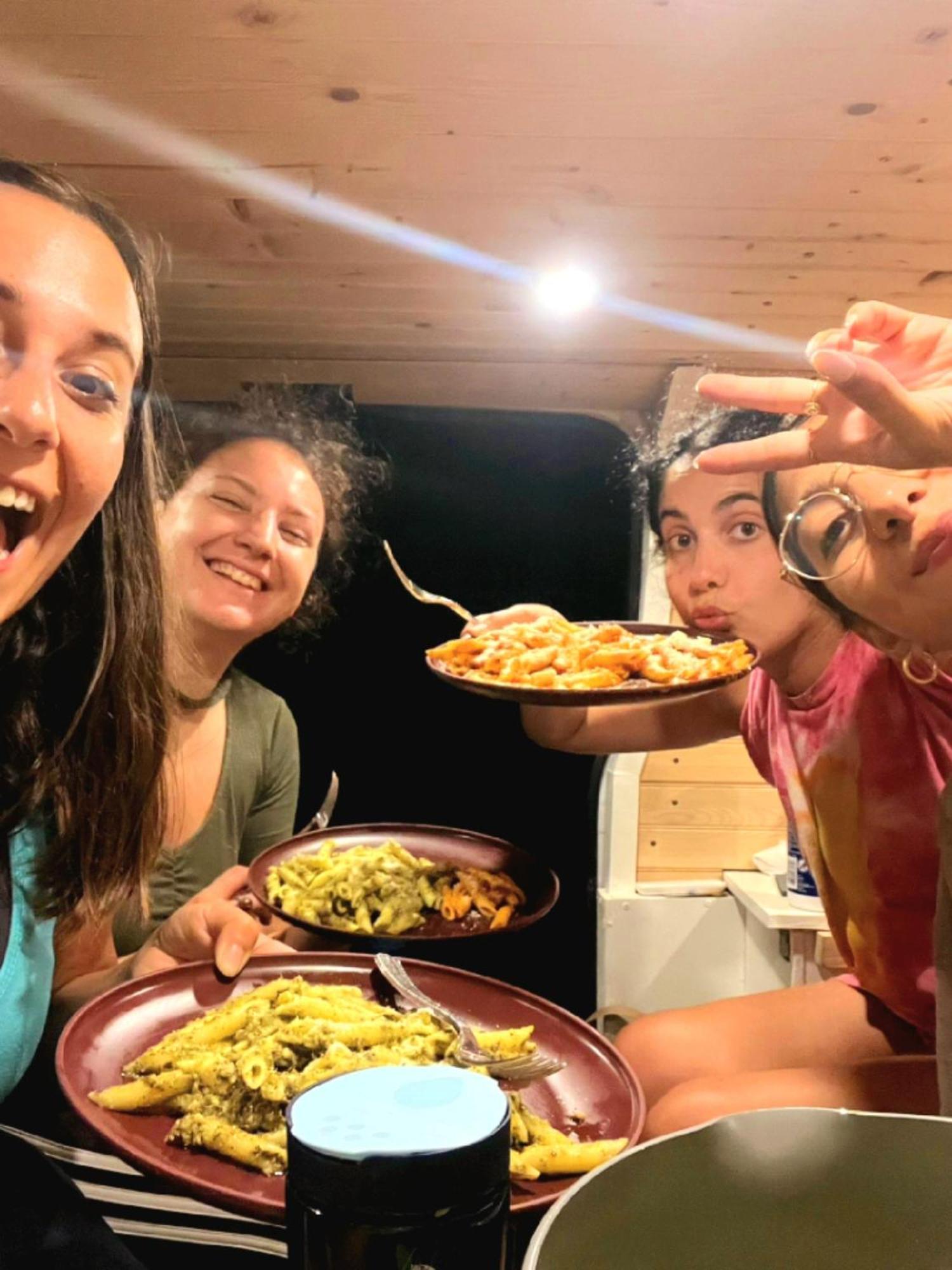 Campcar Maui Jeeps Suvs Hybrid Camper Van Rentals With Equipment And Travel Advice Kahului Eksteriør bilde