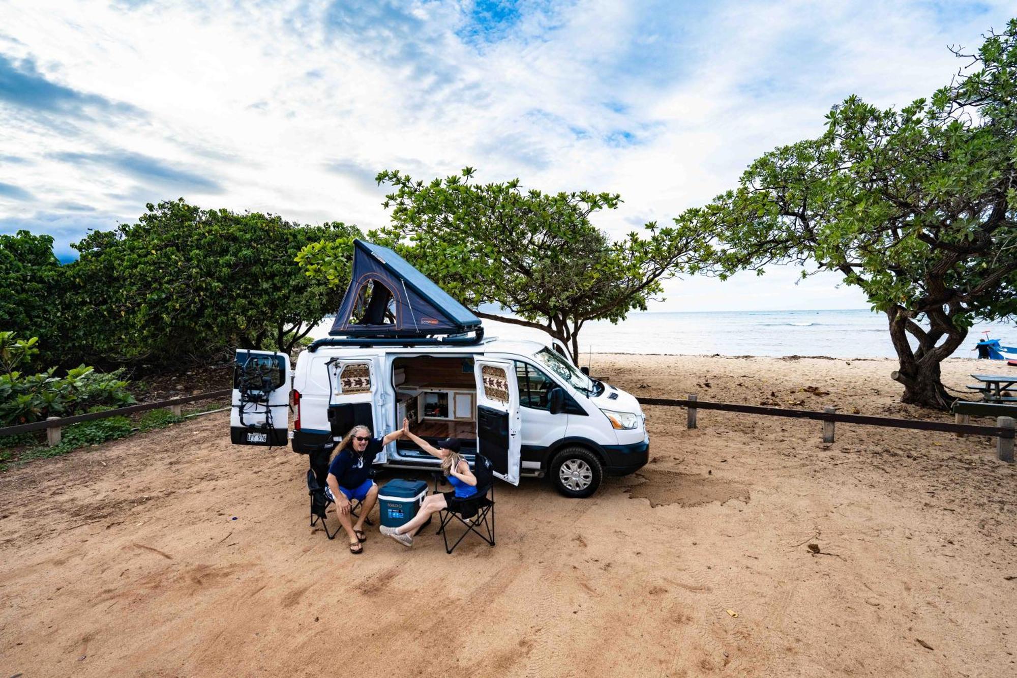 Campcar Maui Jeeps Suvs Hybrid Camper Van Rentals With Equipment And Travel Advice Kahului Eksteriør bilde